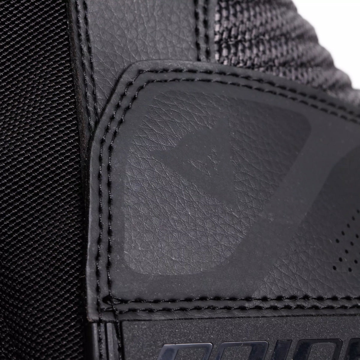 Stivali blackwing gore-tex Dainese